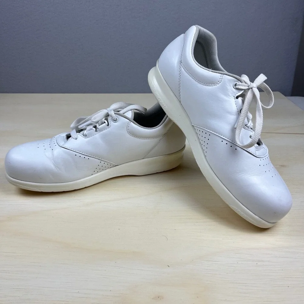 SAS Free time Womens White Leather Walking‎ Shoes Comfort Sneakers Size 7 M
